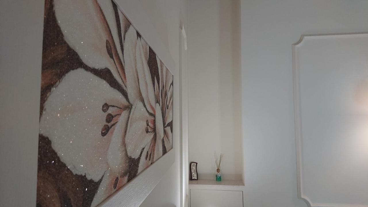 Il Piccolo Giglio Bed & Breakfast Porto Sant'Elpidio Bagian luar foto